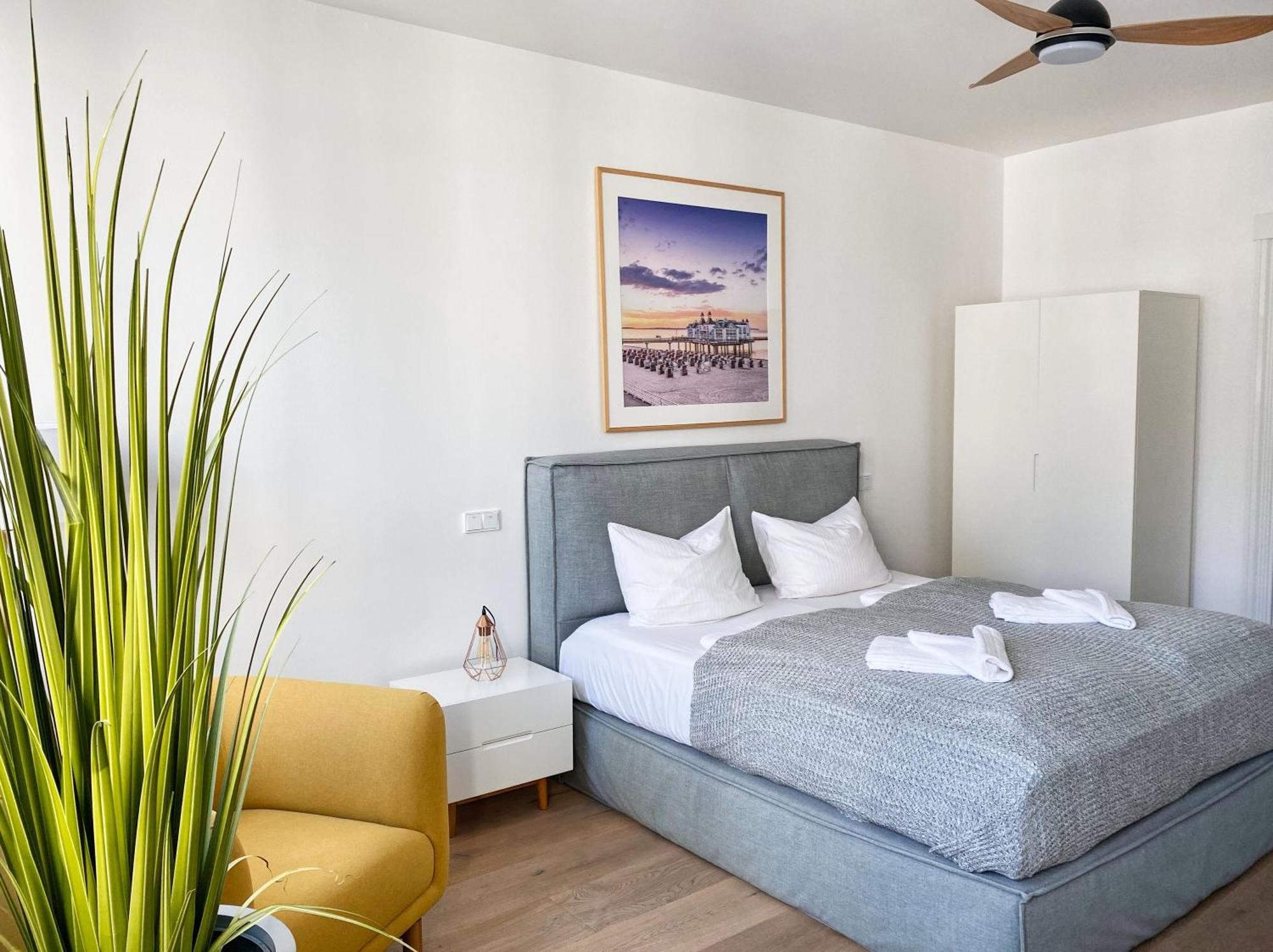 Pool Und Sauna Mit Meerblick, Direkt An Der Seebruecke - First Sellin Fewo 3 8 Esterno foto